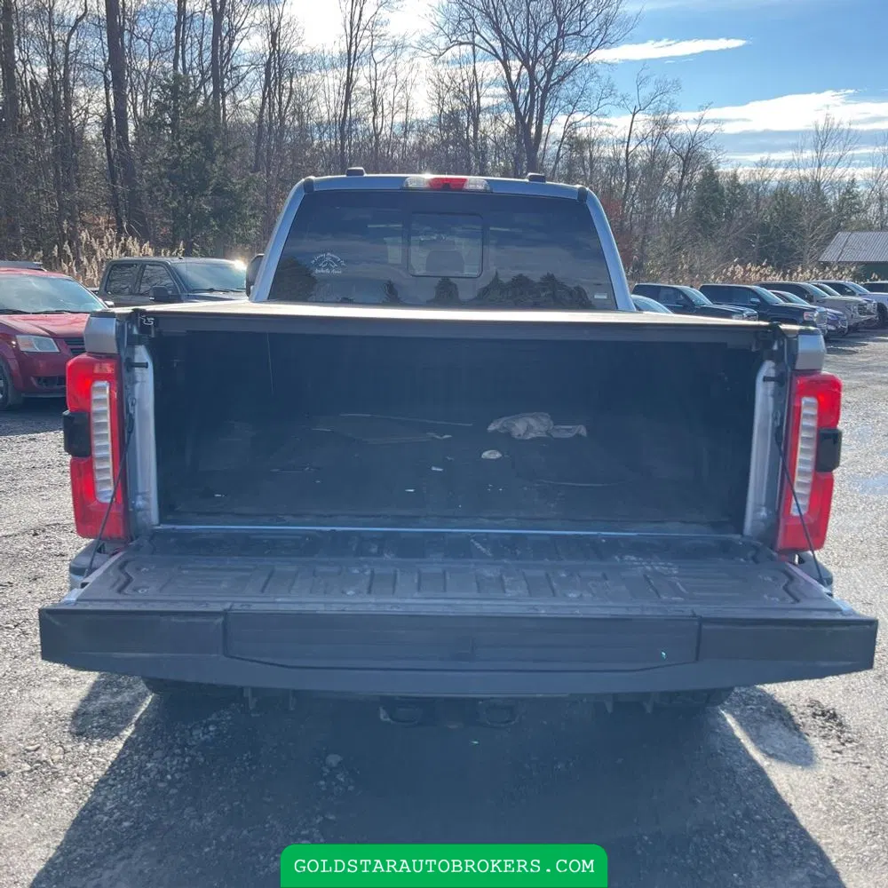 2023 Ford F-350 Super Duty Lariat
