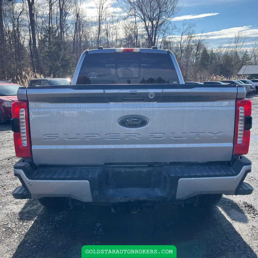 2023 Ford F-350 Super Duty Lariat