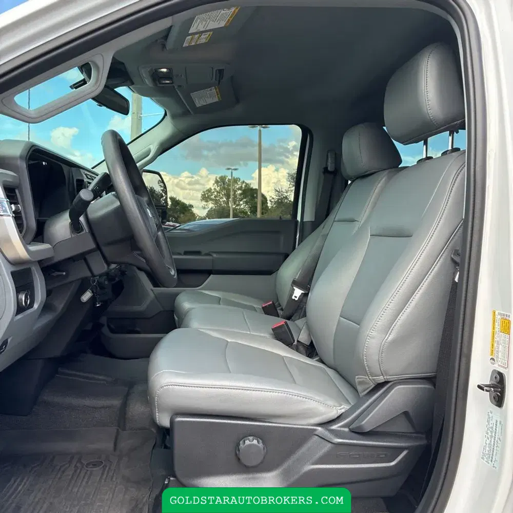 2024 Ford F-350 Super Duty XL