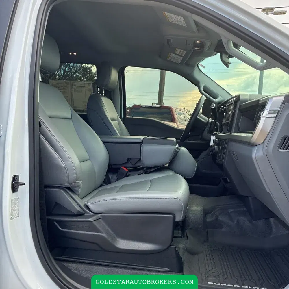 2024 Ford F-350 Super Duty XL