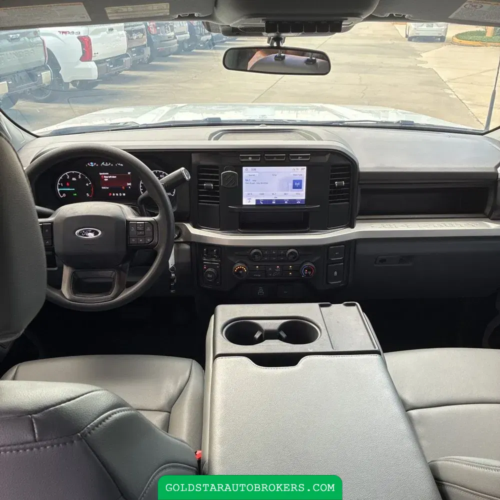 2024 Ford F-350 Super Duty XL