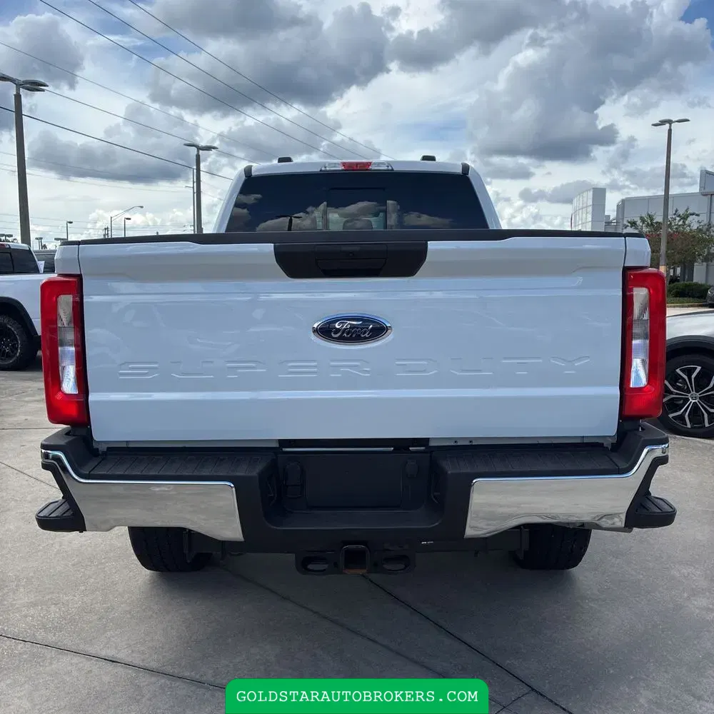 2024 Ford F-350 Super Duty XL