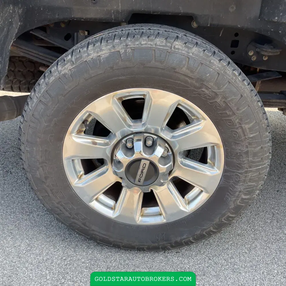 2022 Ford F-350 Super Duty Platinum