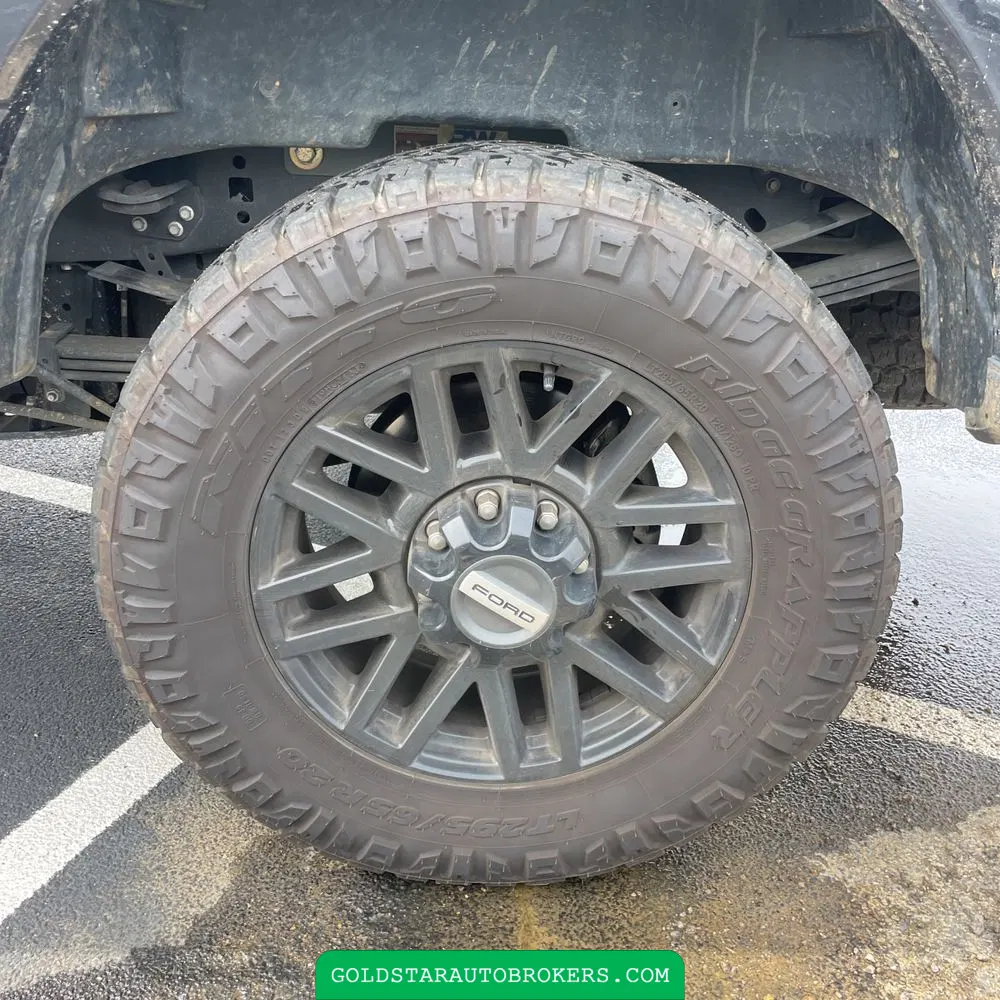 2022 Ford F-350 Super Duty Platinum