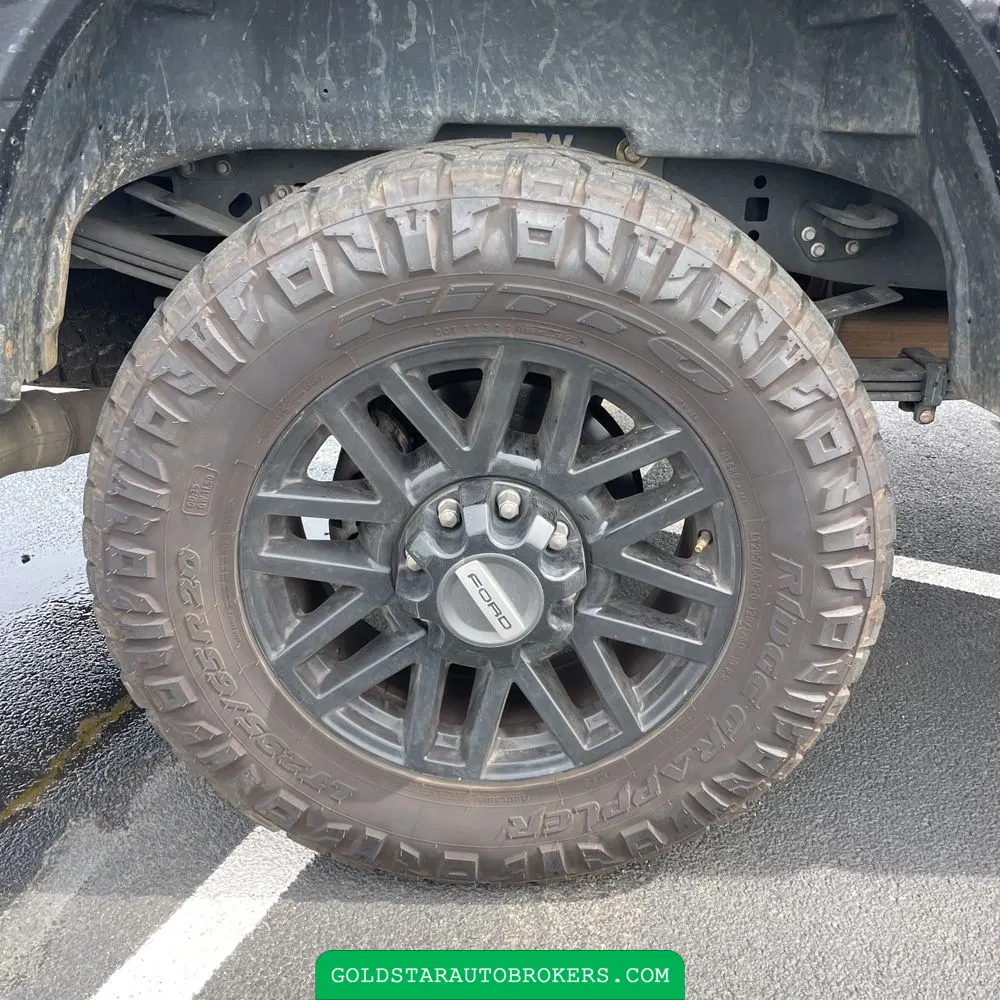2022 Ford F-350 Super Duty Platinum