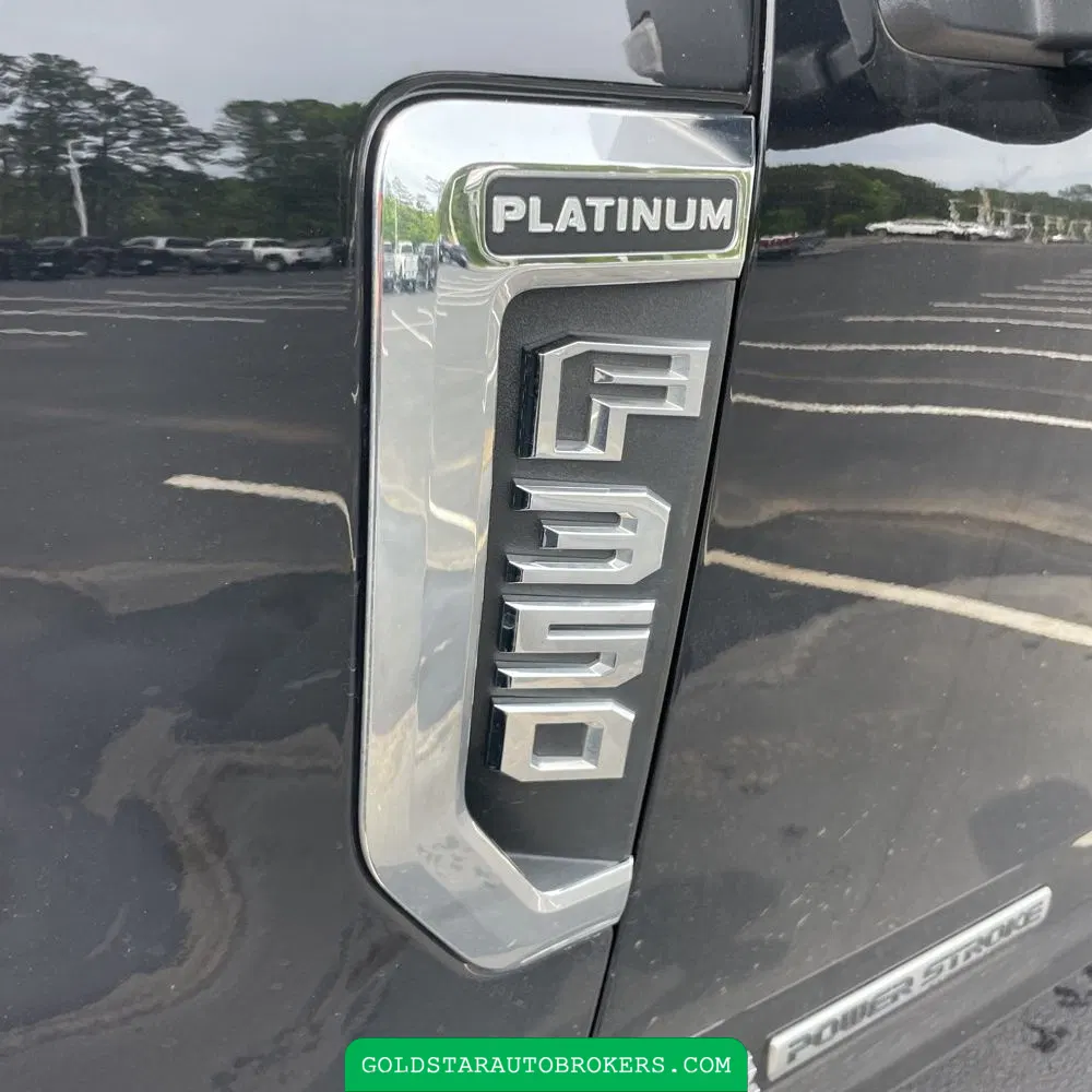 2022 Ford F-350 Super Duty Platinum