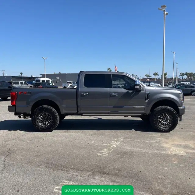 2022 Ford F-350 Super Duty Platinum
