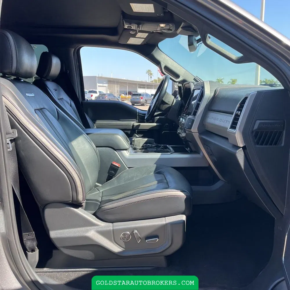 2022 Ford F-350 Super Duty Platinum