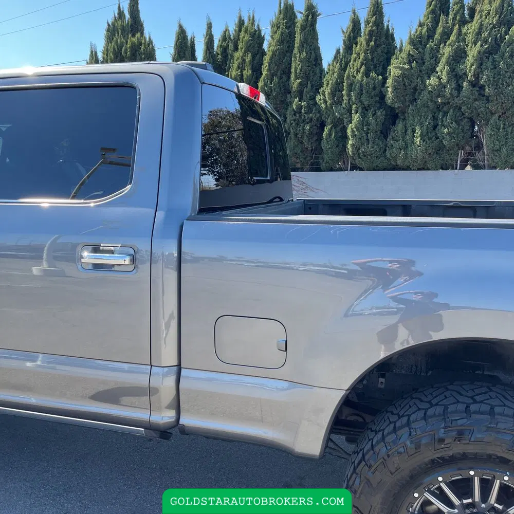 2022 Ford F-350 Super Duty Platinum