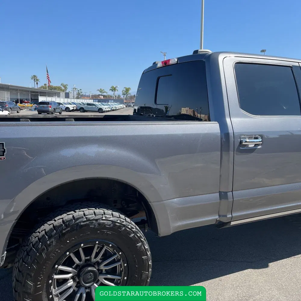 2022 Ford F-350 Super Duty Platinum