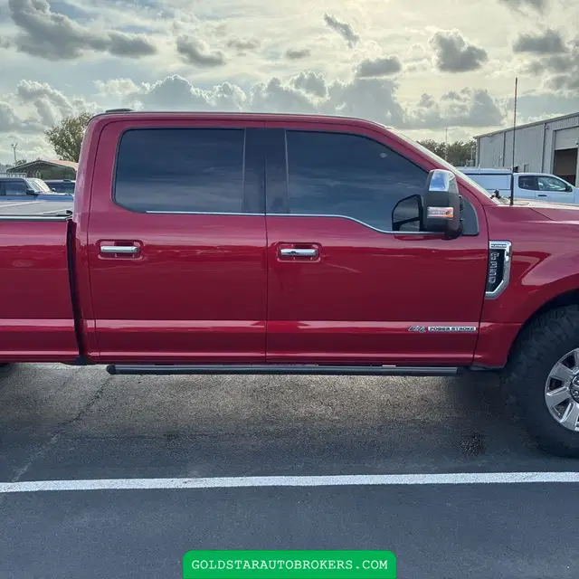 2022 Ford F-350 Super Duty Platinum