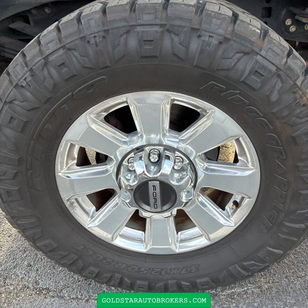 2022 Ford F-350 Super Duty Platinum