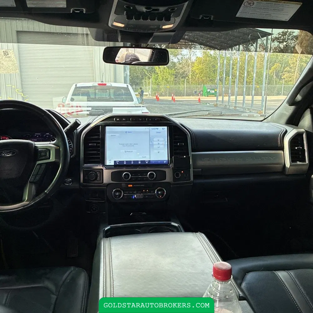 2022 Ford F-350 Super Duty Platinum