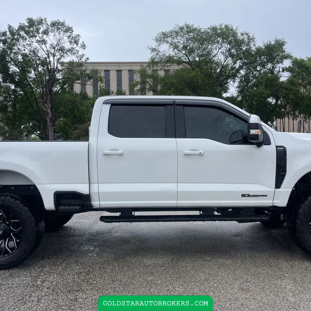 2023 Ford F350 S/D Lariat