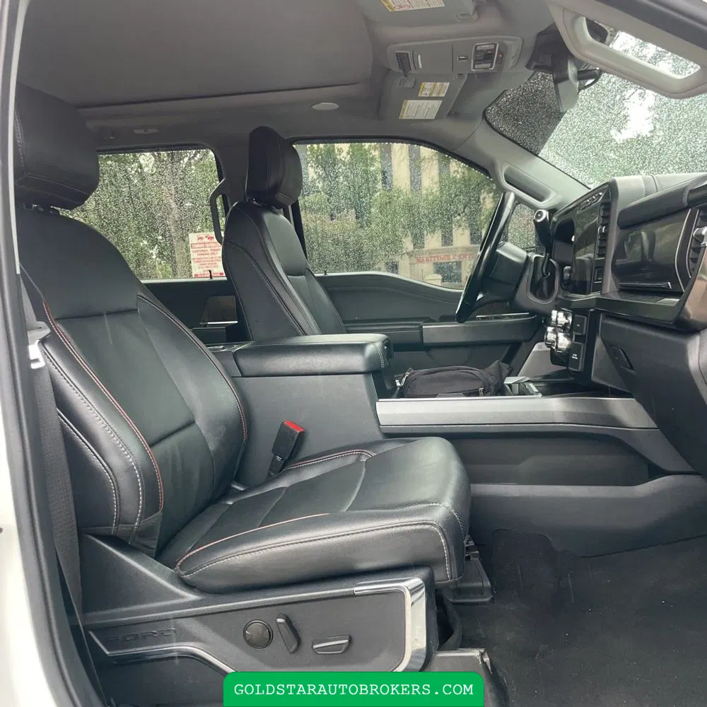 2023 Ford F350 S/D Lariat