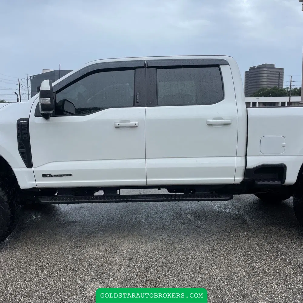 2023 Ford F350 S/D Lariat