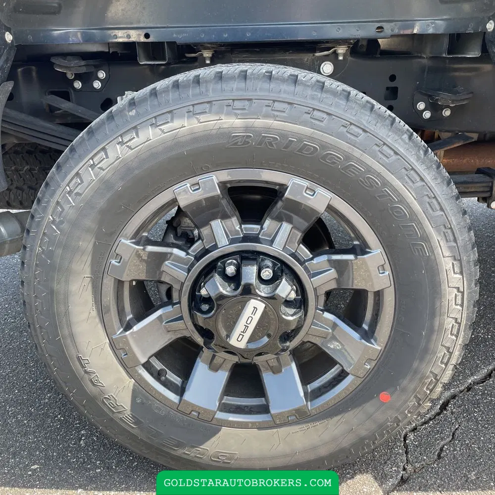 2023 Ford F-350 Super Duty Lariat