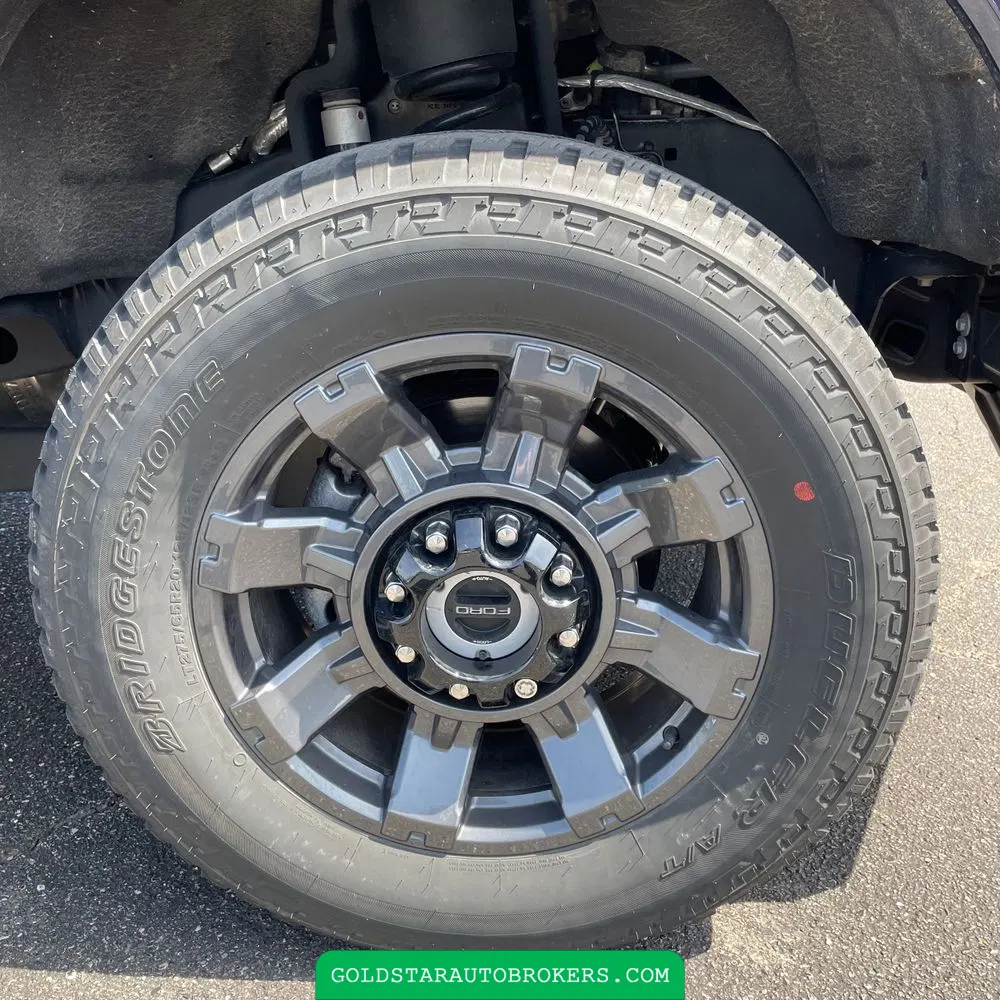 2023 Ford F-350 Super Duty Lariat