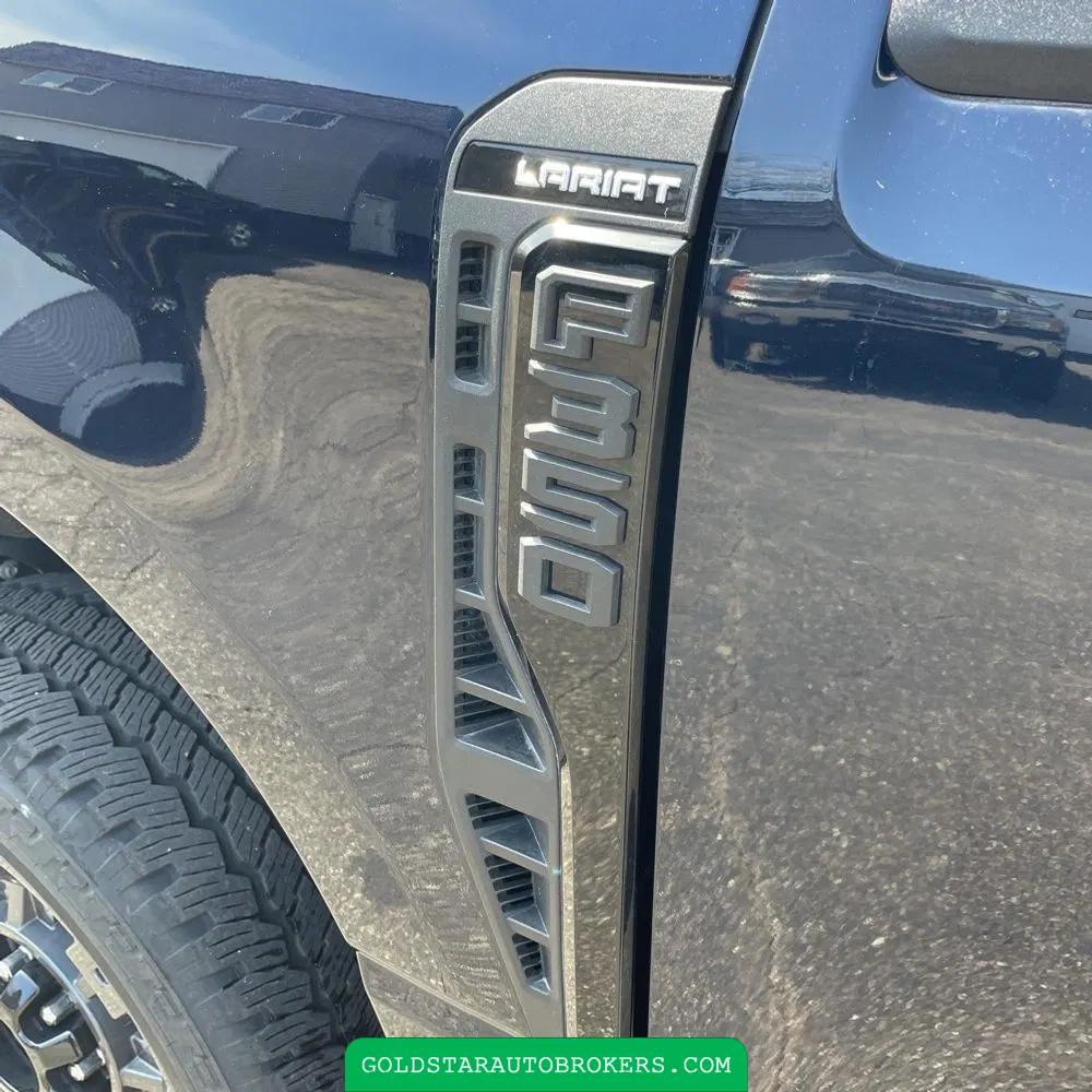 2023 Ford F-350 Super Duty Lariat
