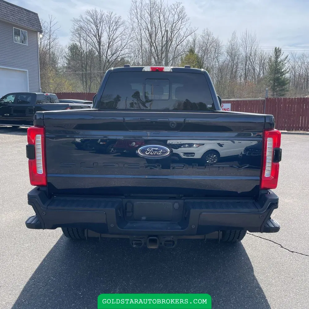 2023 Ford F-350 Super Duty Lariat