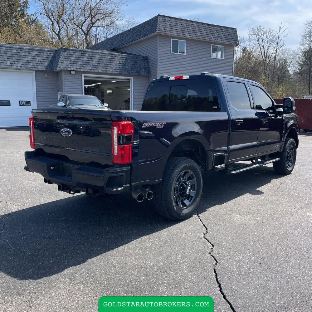 2023 Ford F-350 Super Duty Lariat