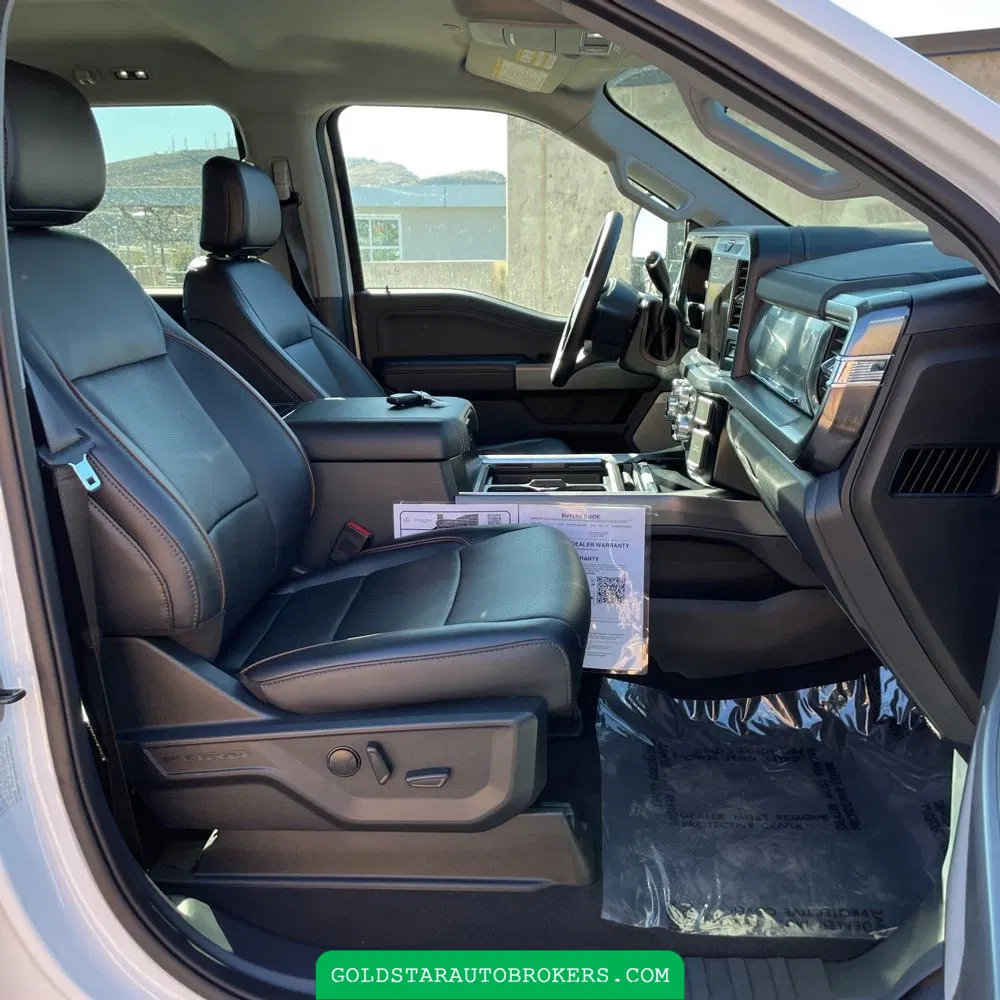 2025 Ford F-350 Super Duty Lariat