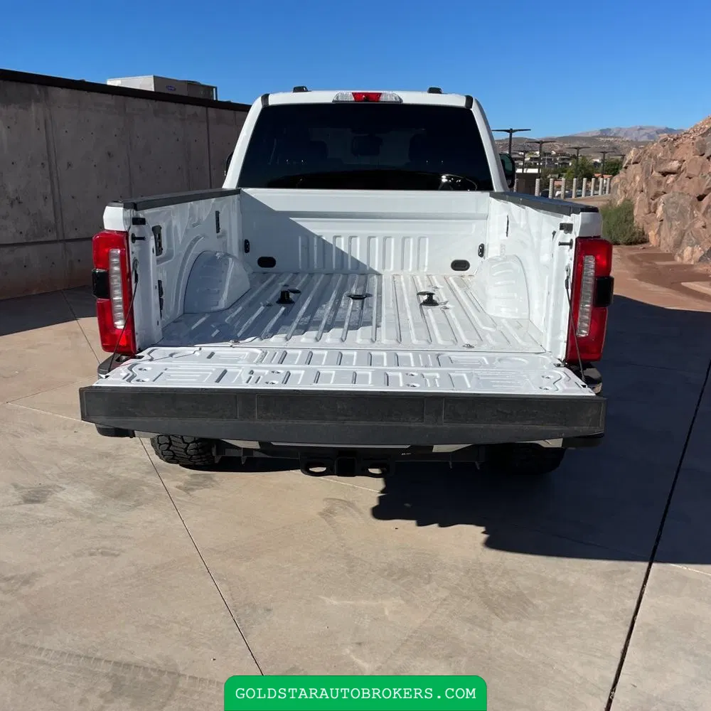 2025 Ford F-350 Super Duty Lariat