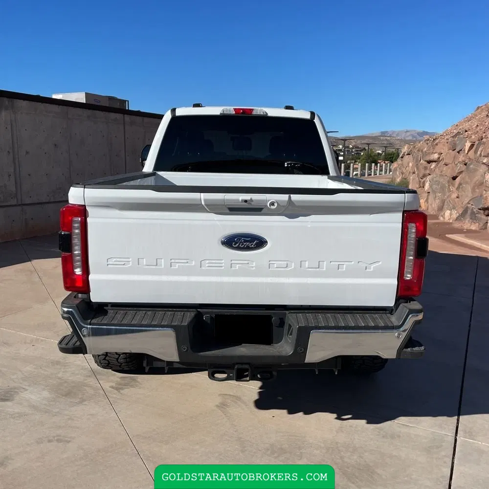 2025 Ford F-350 Super Duty Lariat