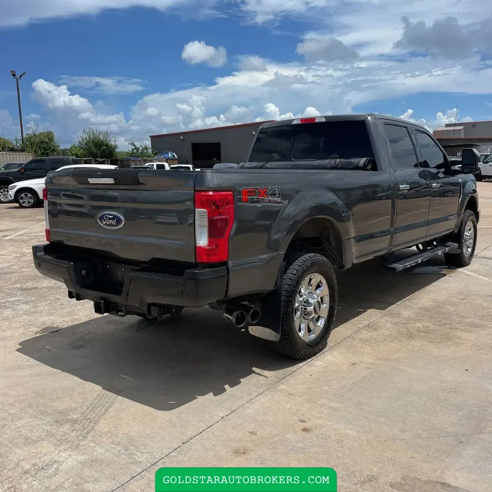 2018 Ford F-350 Super Duty Lariat