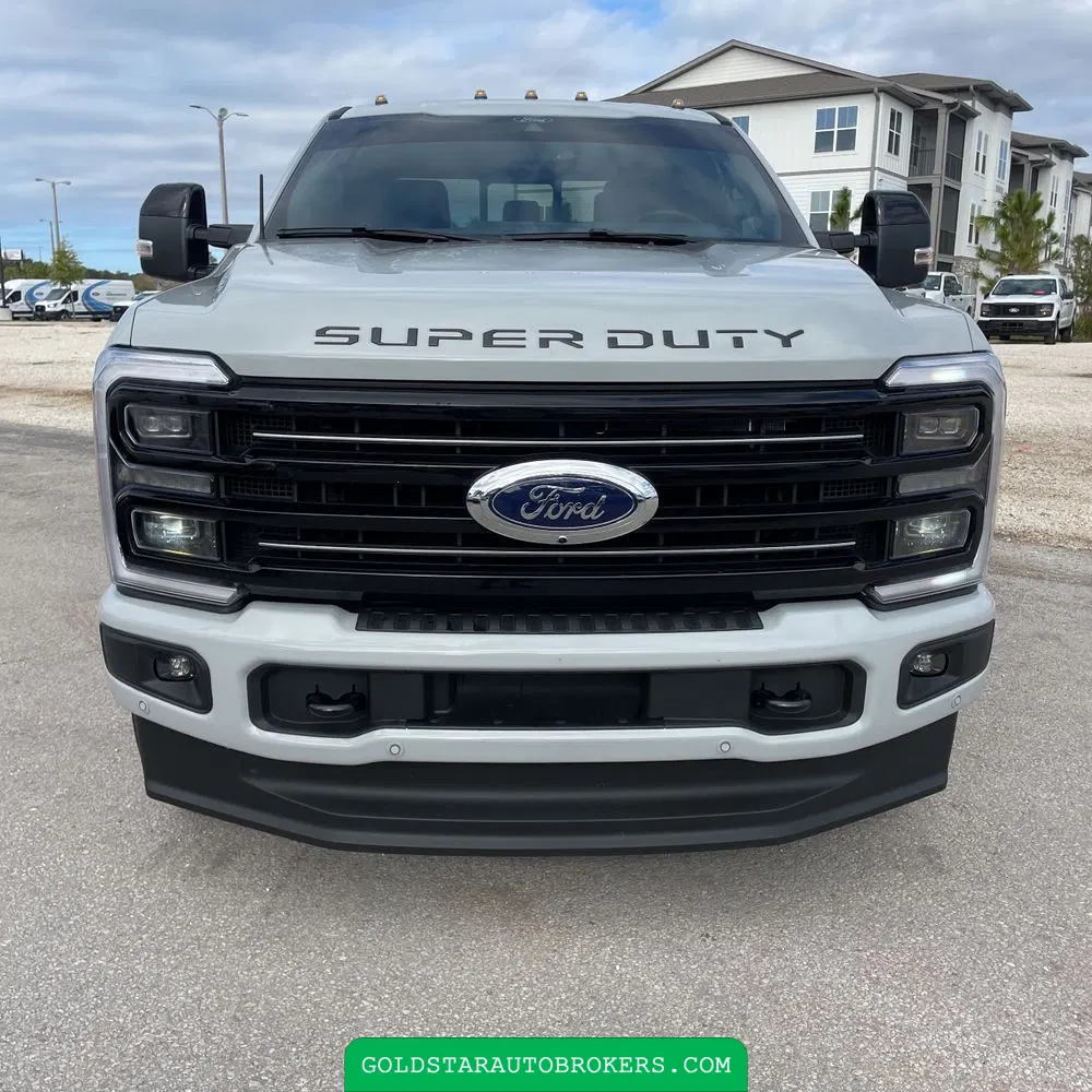 2025 Ford F-350 Super Duty Platinum