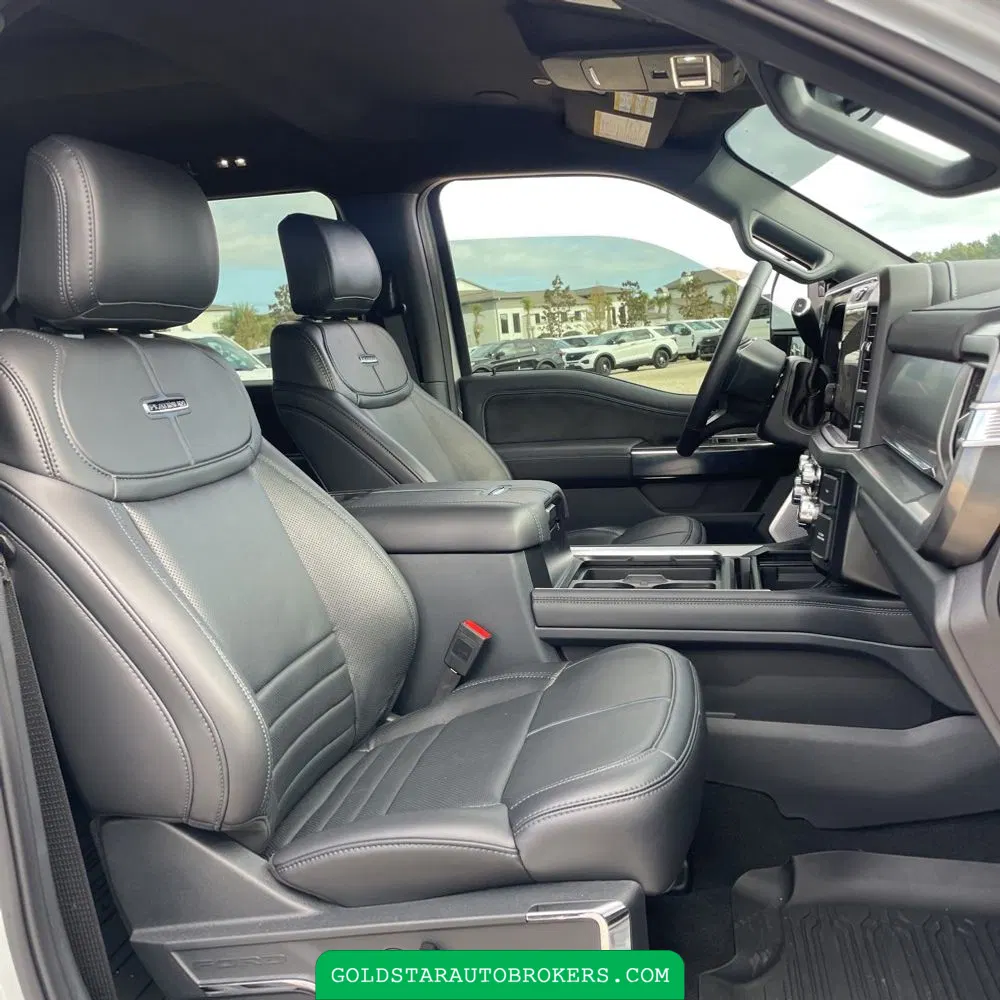 2025 Ford F-350 Super Duty Platinum