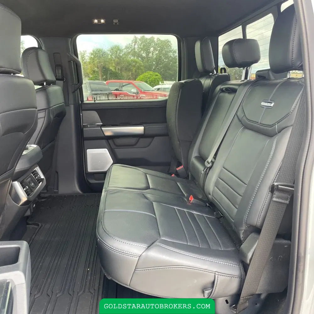 2025 Ford F-350 Super Duty Platinum