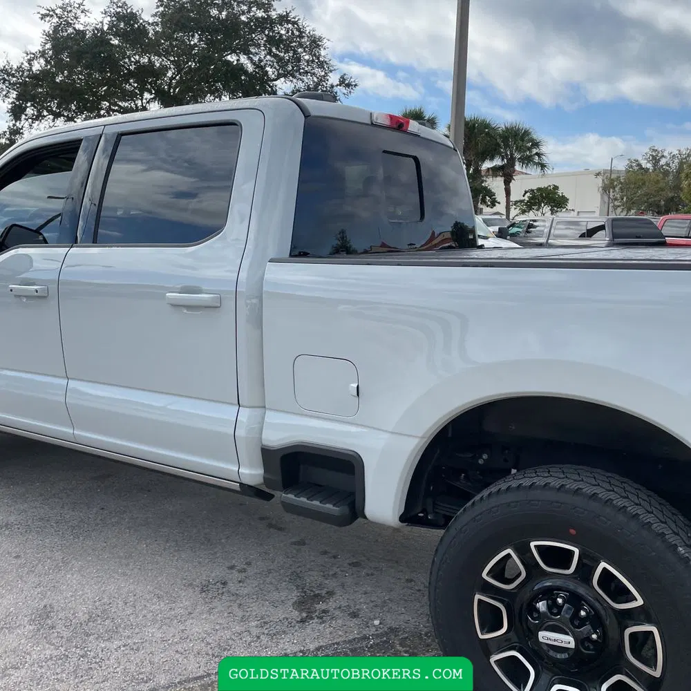2025 Ford F-350 Super Duty Platinum
