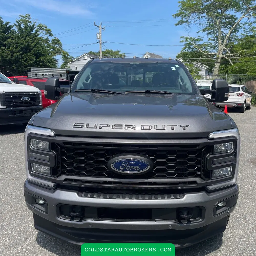 2023 Ford F-350 Super Duty Lariat