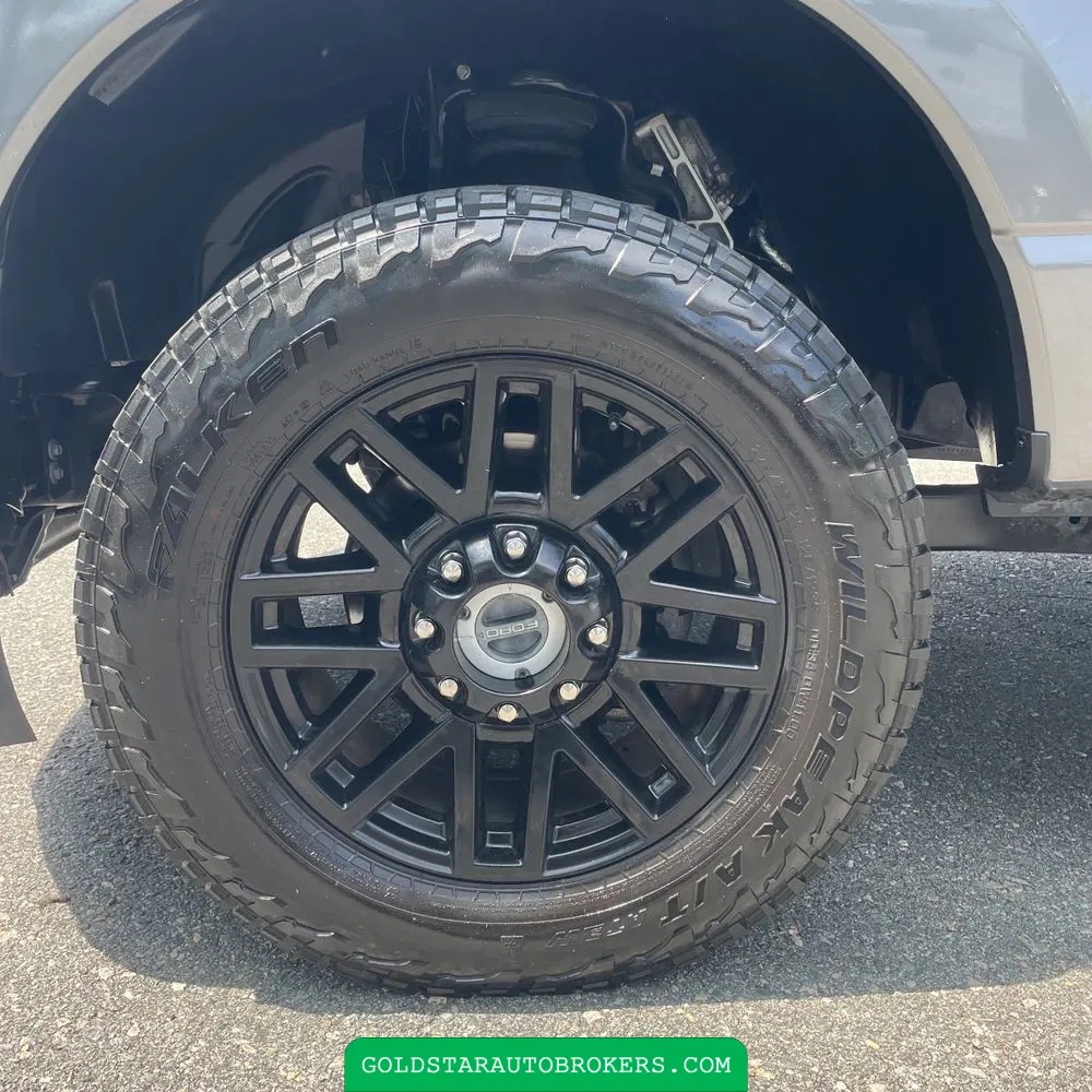 2023 Ford F-350 Super Duty Lariat