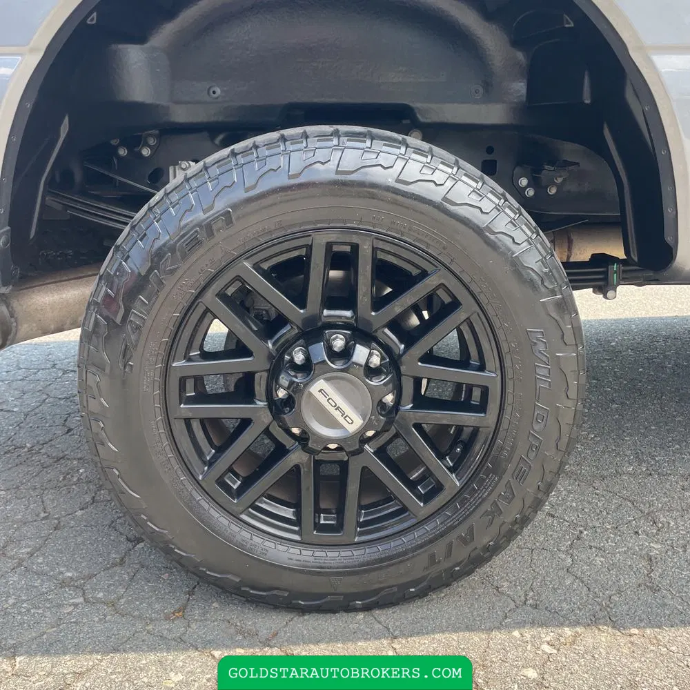 2023 Ford F-350 Super Duty Lariat