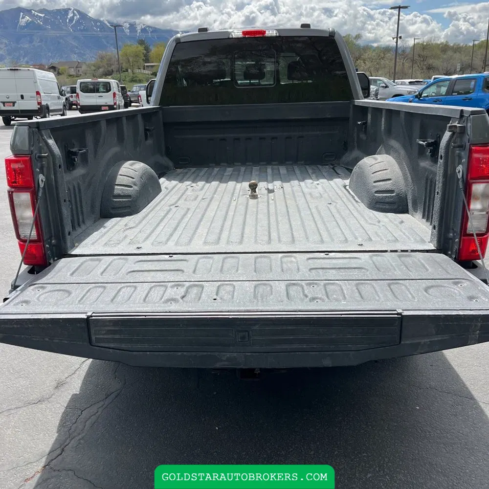 2022 Ford F-350 Super Duty Lariat