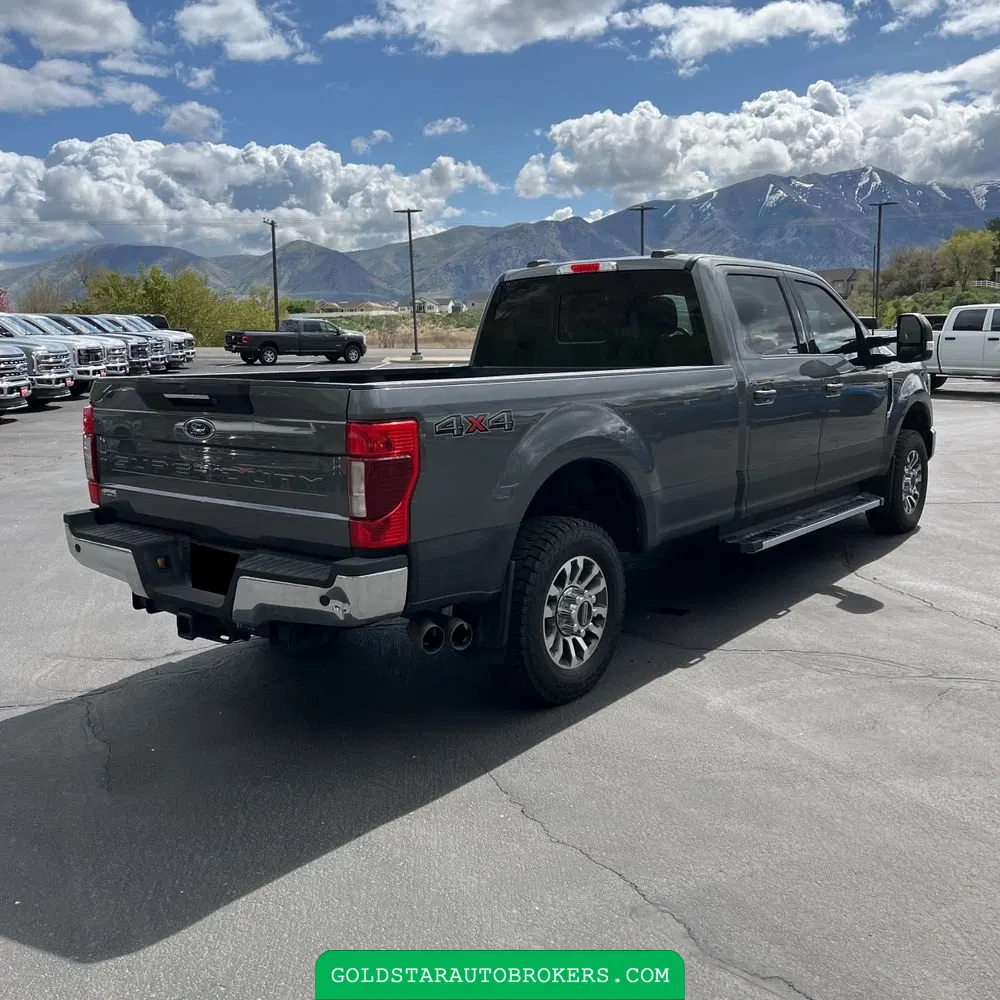 2022 Ford F-350 Super Duty Lariat