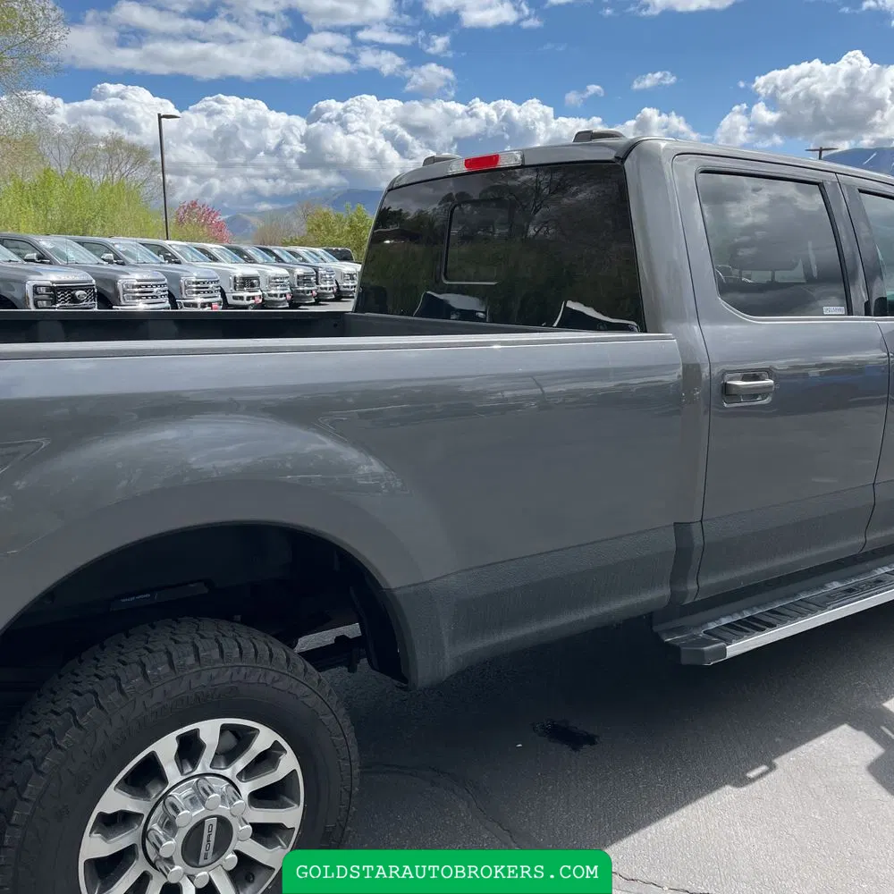 2022 Ford F-350 Super Duty Lariat