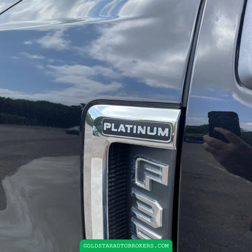 2022 Ford F-350 Super Duty Platinum