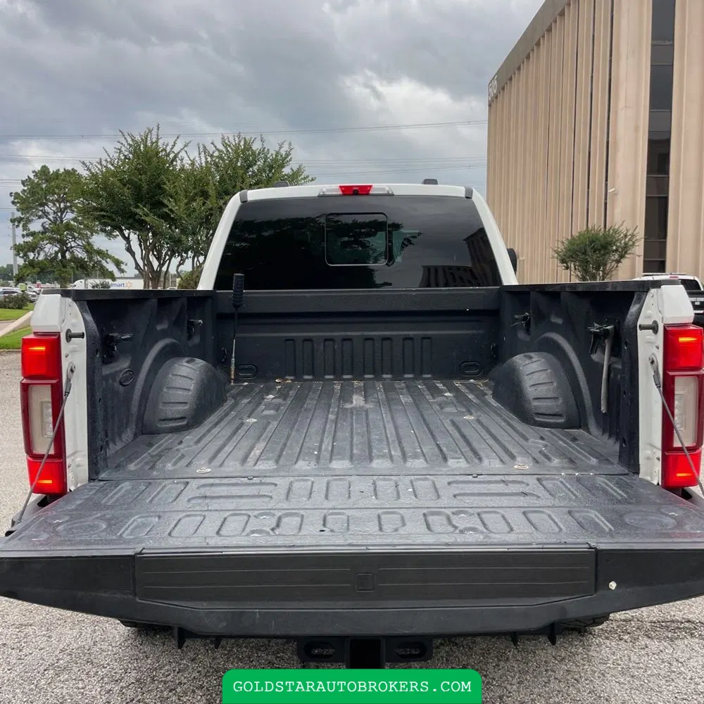 2022 Ford F-350 Super Duty Platinum