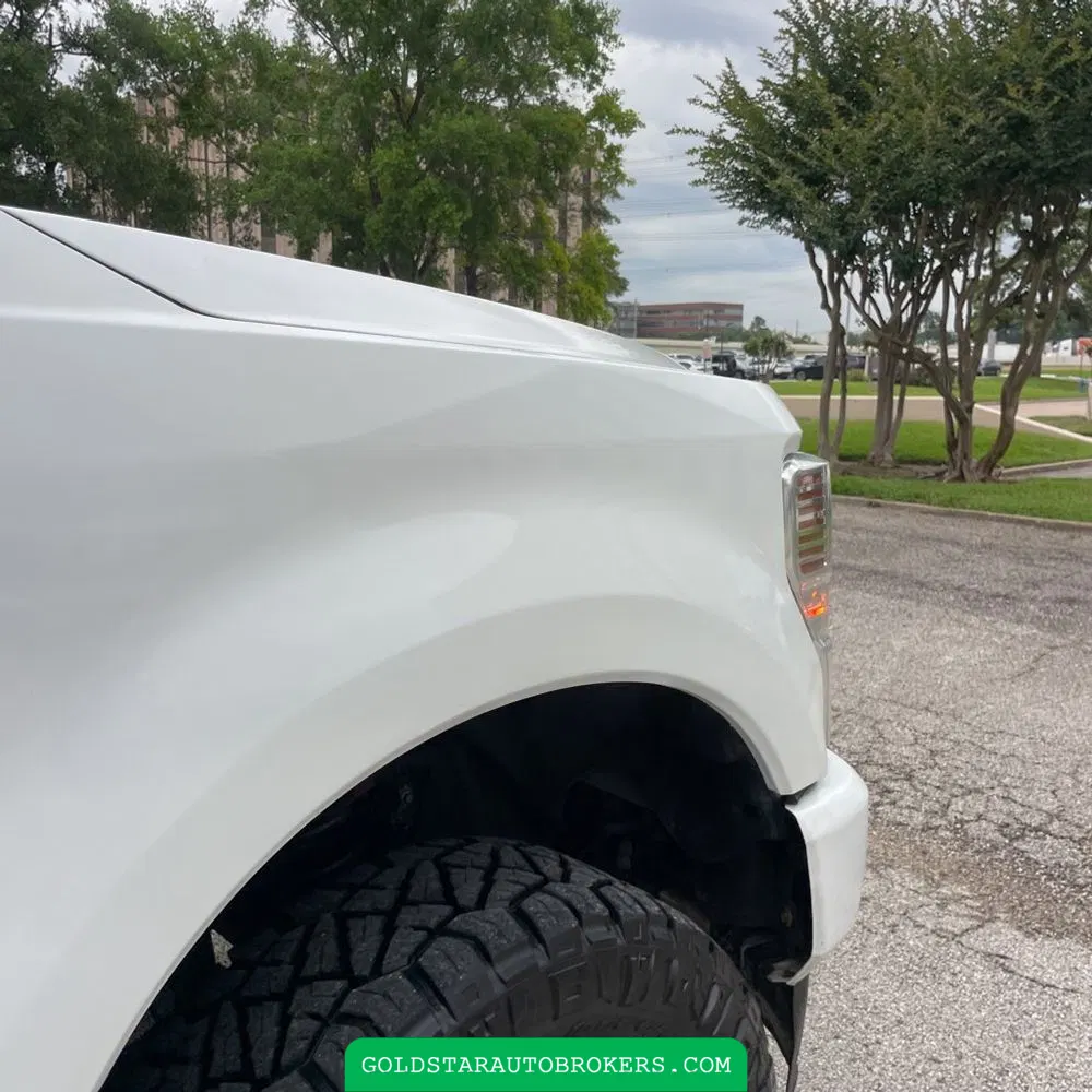 2022 Ford F-350 Super Duty Platinum