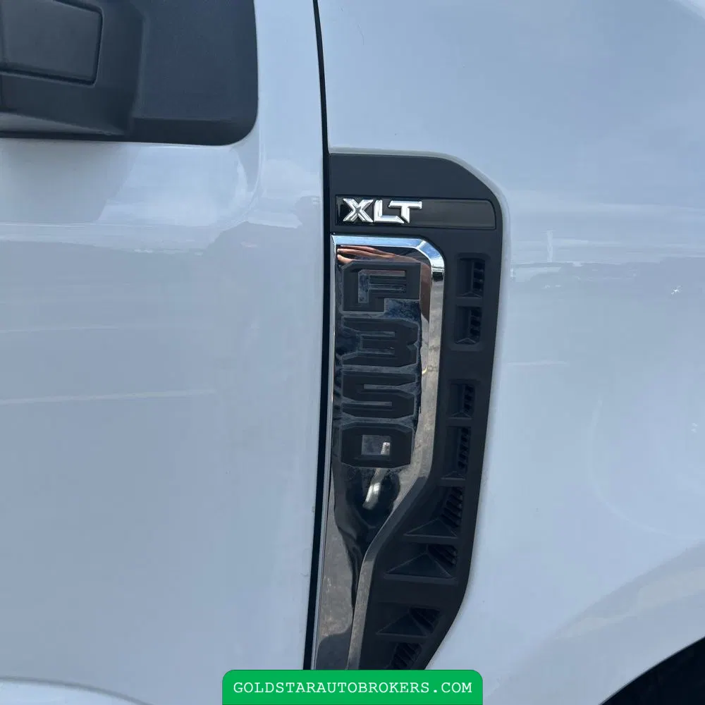 2024 Ford F-350 Super Duty XLT