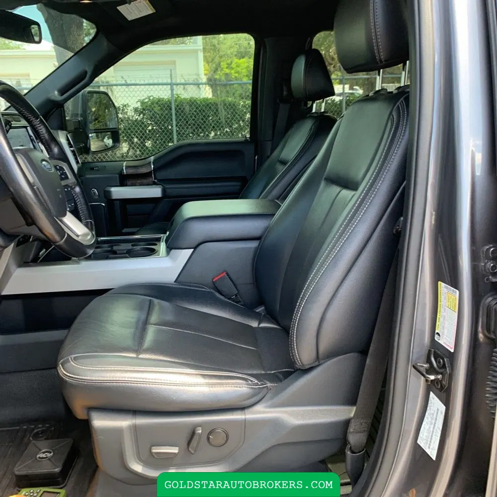 2022 Ford F-350 Super Duty Lariat