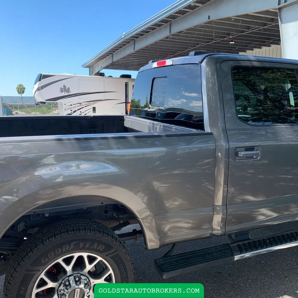 2022 Ford F-350 Super Duty Lariat