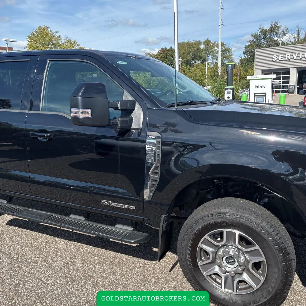 2025 Ford F350 S/D Lariat