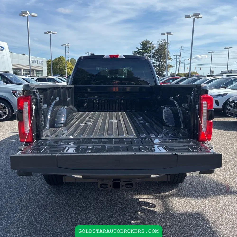 2025 Ford F350 S/D Lariat