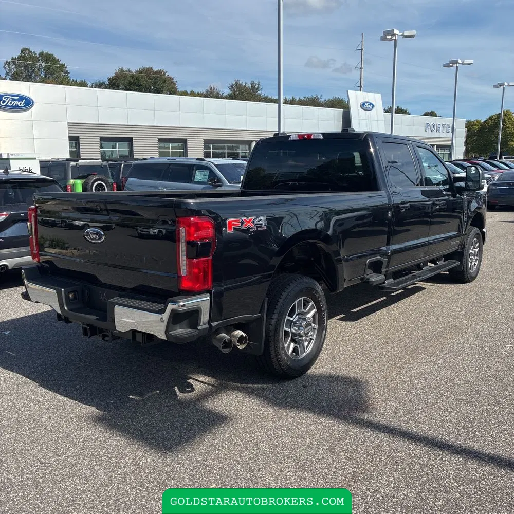 2025 Ford F350 S/D Lariat