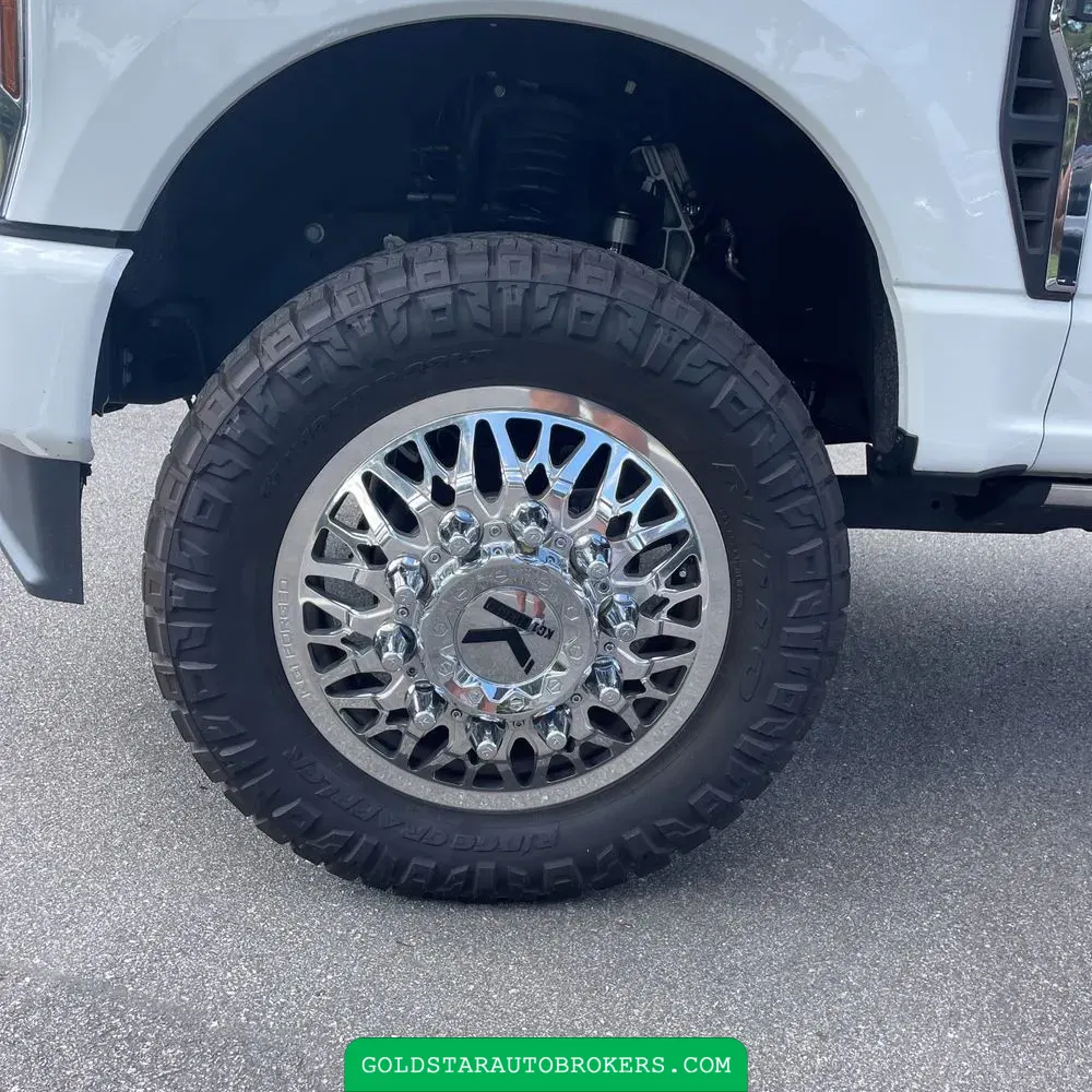 2024 Ford F-350 Super Duty Platinum