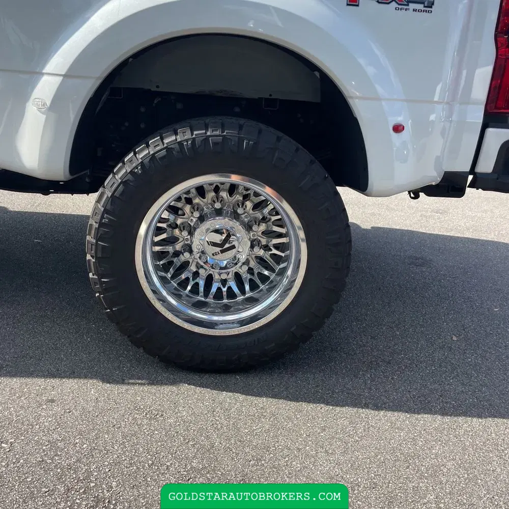 2024 Ford F-350 Super Duty Platinum